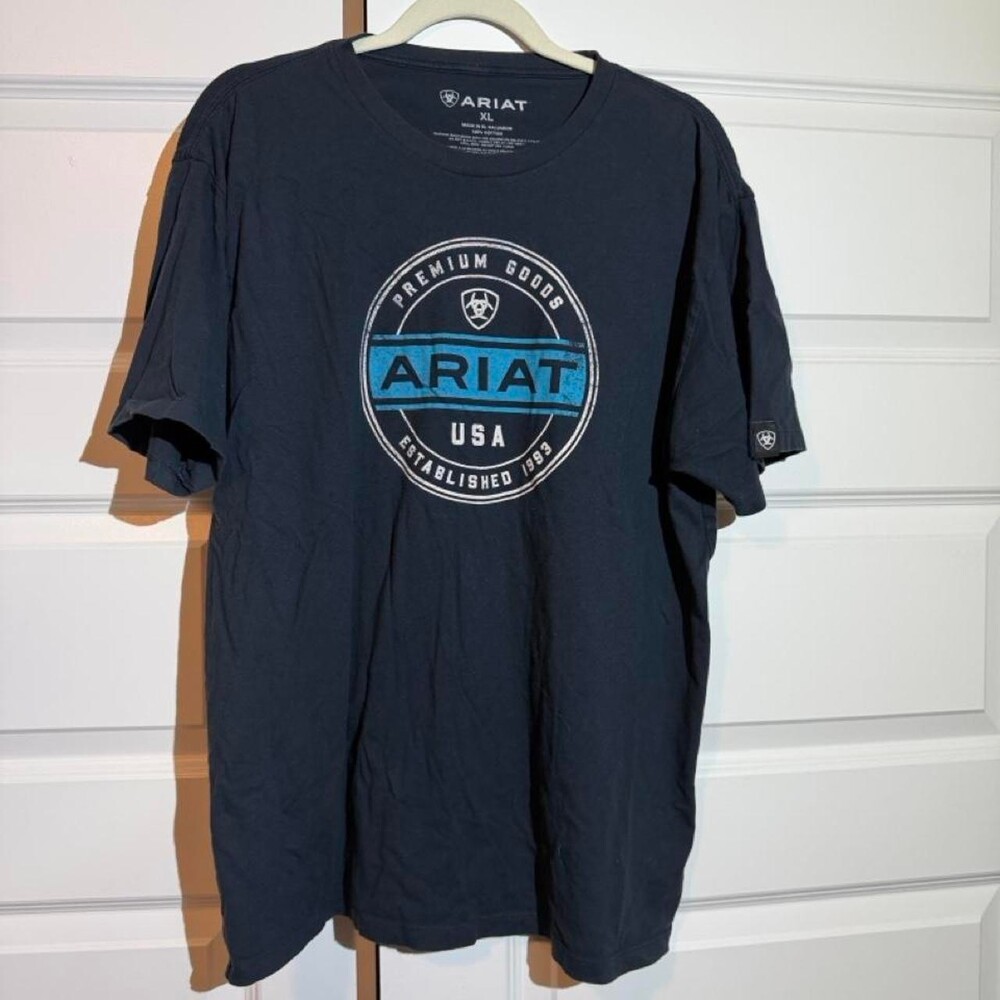 Ariat black cotton t-shirt with blue and white circular logo, size XL #western #